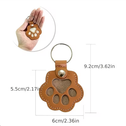 Pet Hair Collector Keychain – Dog & Cat Fur Keepsake Capsule, Portable Pet Hair Holder Keyring